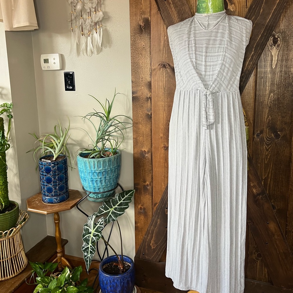Short Sleeve Romper - Picture 1 of 3
